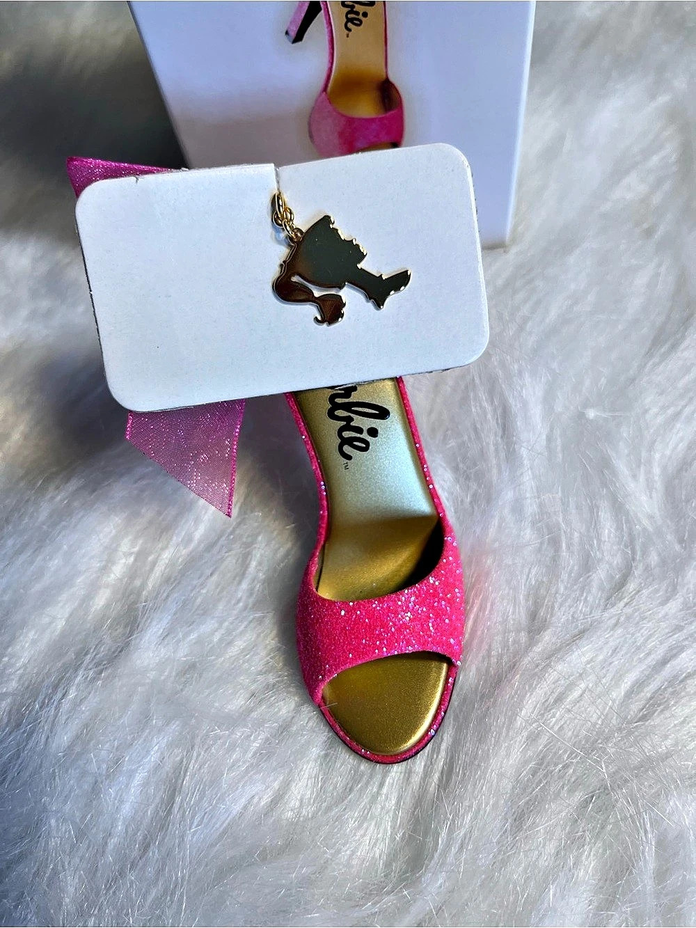 Hallmark Shoe-sational! 2009 18Barbie Ornament Pink